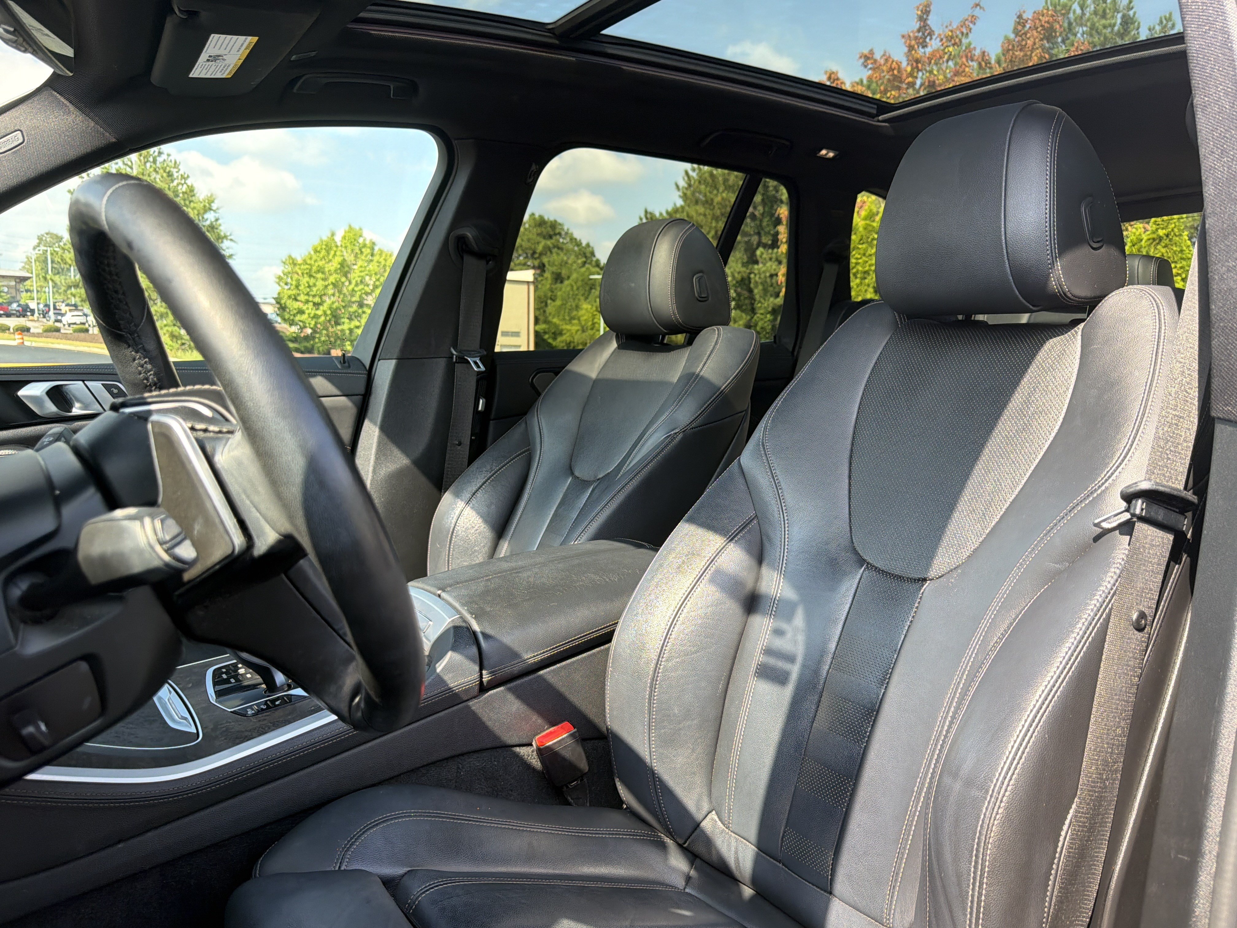Used 2021 BMW X5 sDrive40i w/ Premium Package RWD image 7