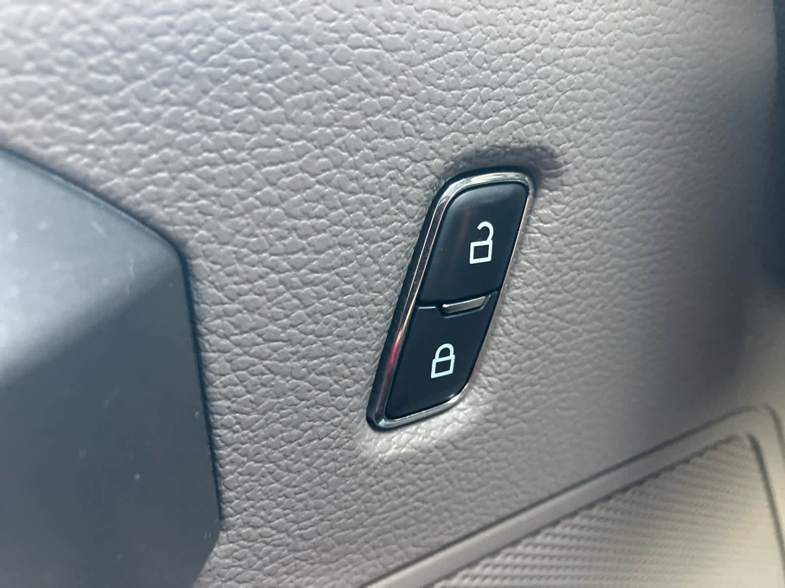 Used 2018 Ford F150 XLT image 13