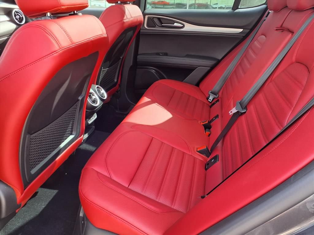 New 2026 Alfa Romeo Stelvio Sprint w/ Convenience Package image 10