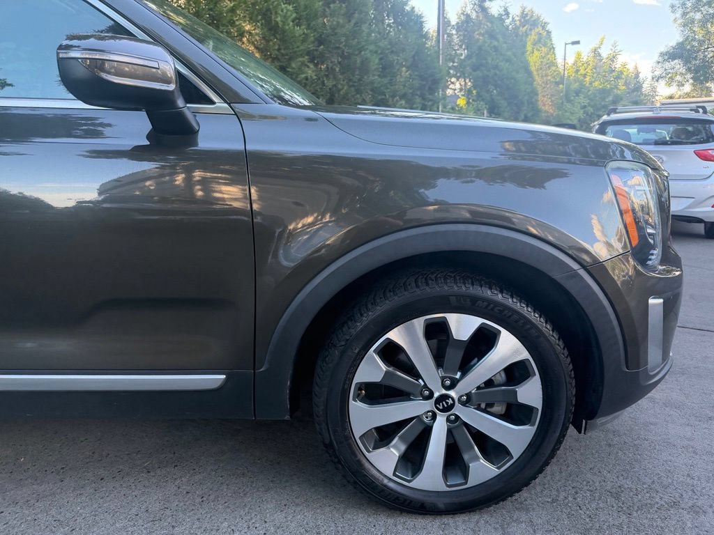 Used 2020 Kia Telluride S AWD/4WD image 3