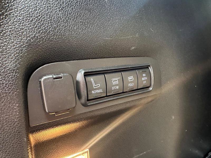 Used 2017 Ford Explorer Limited FWD image 14