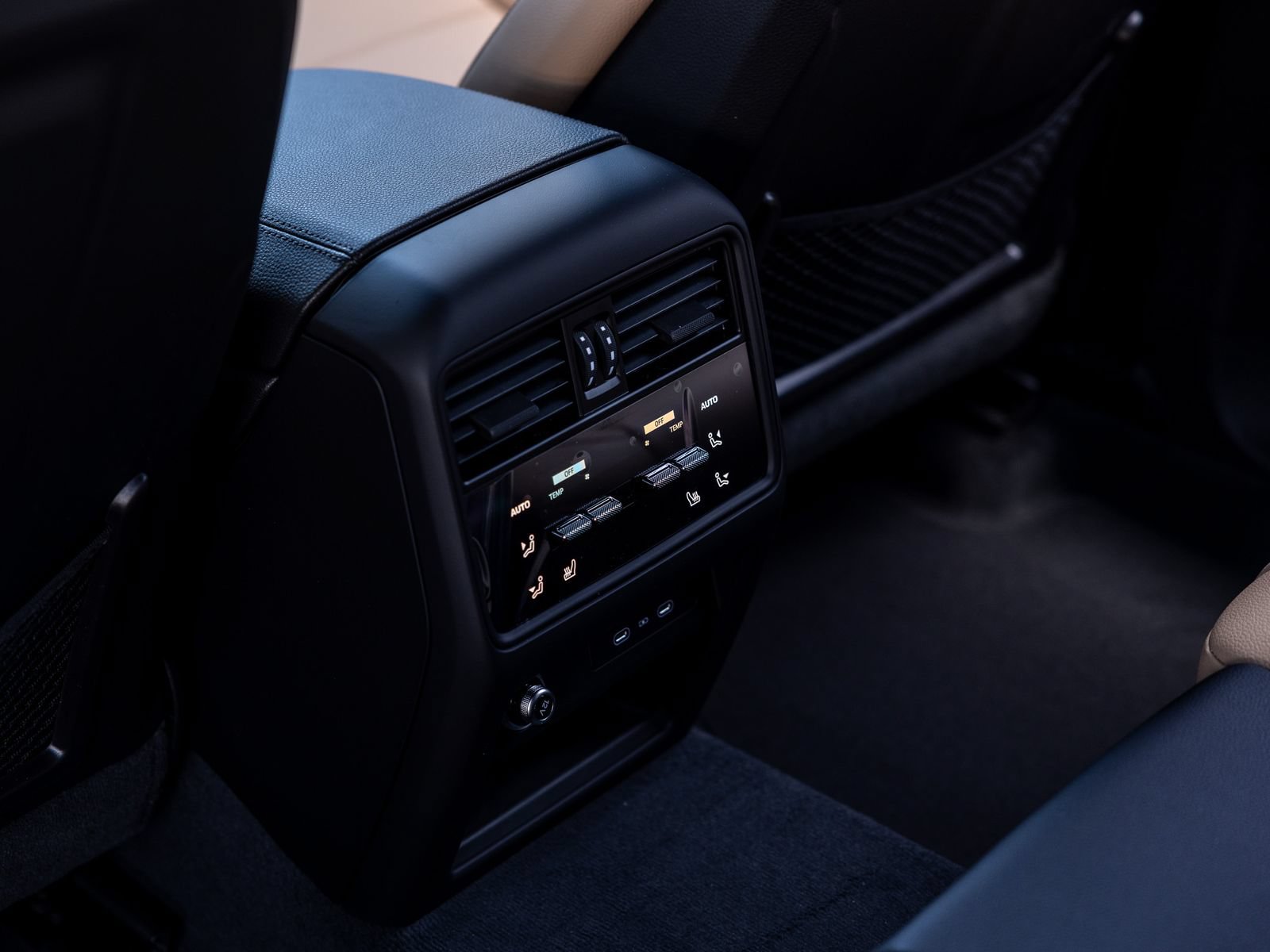 New 2026 Porsche Cayenne S AWD/4WD image 31