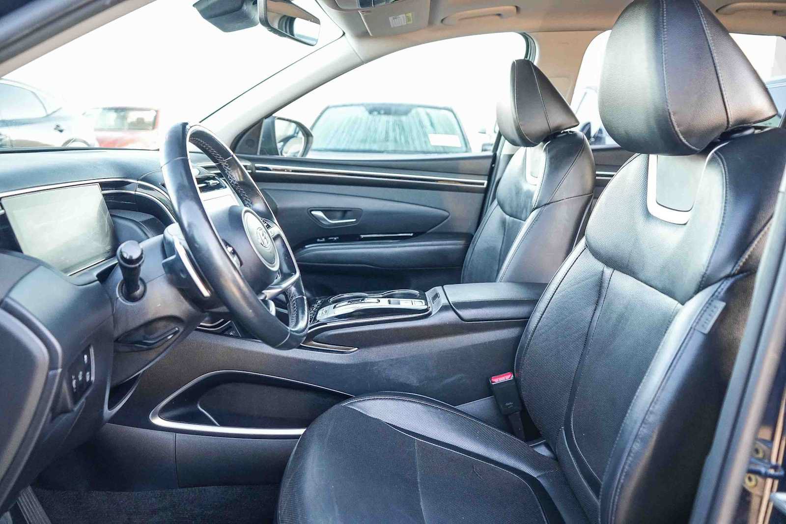 Used 2022 Hyundai Tucson Limited AWD/4WD image 17