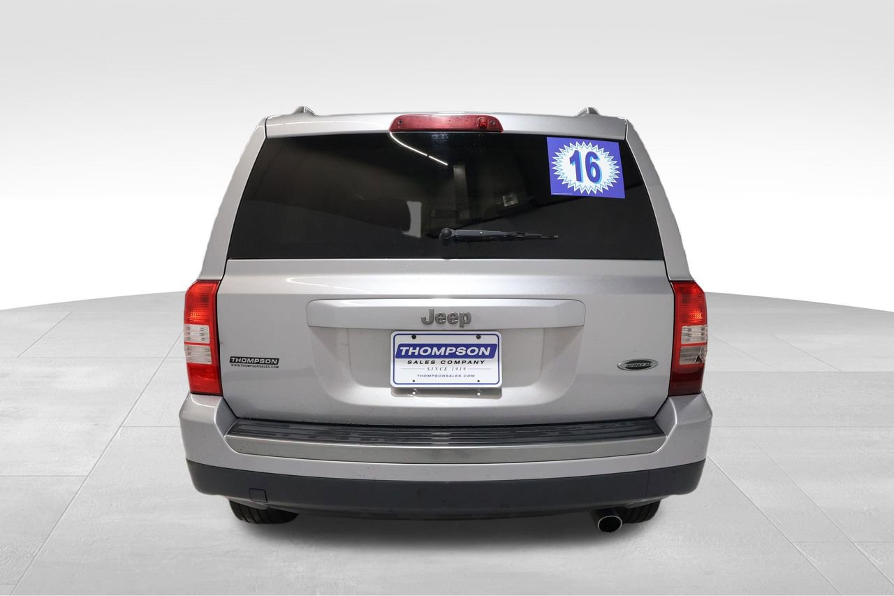 Used 2016 Jeep Patriot Sport w/ Power Value Group image 2