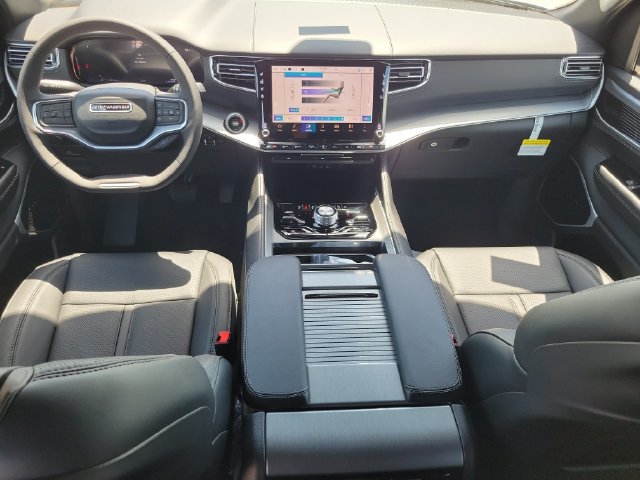 New 2026 Jeep Grand Wagoneer Limited AWD/4WD image 11