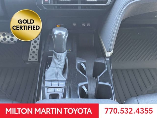 Certified 2025 Toyota Camry SE FWD image 17