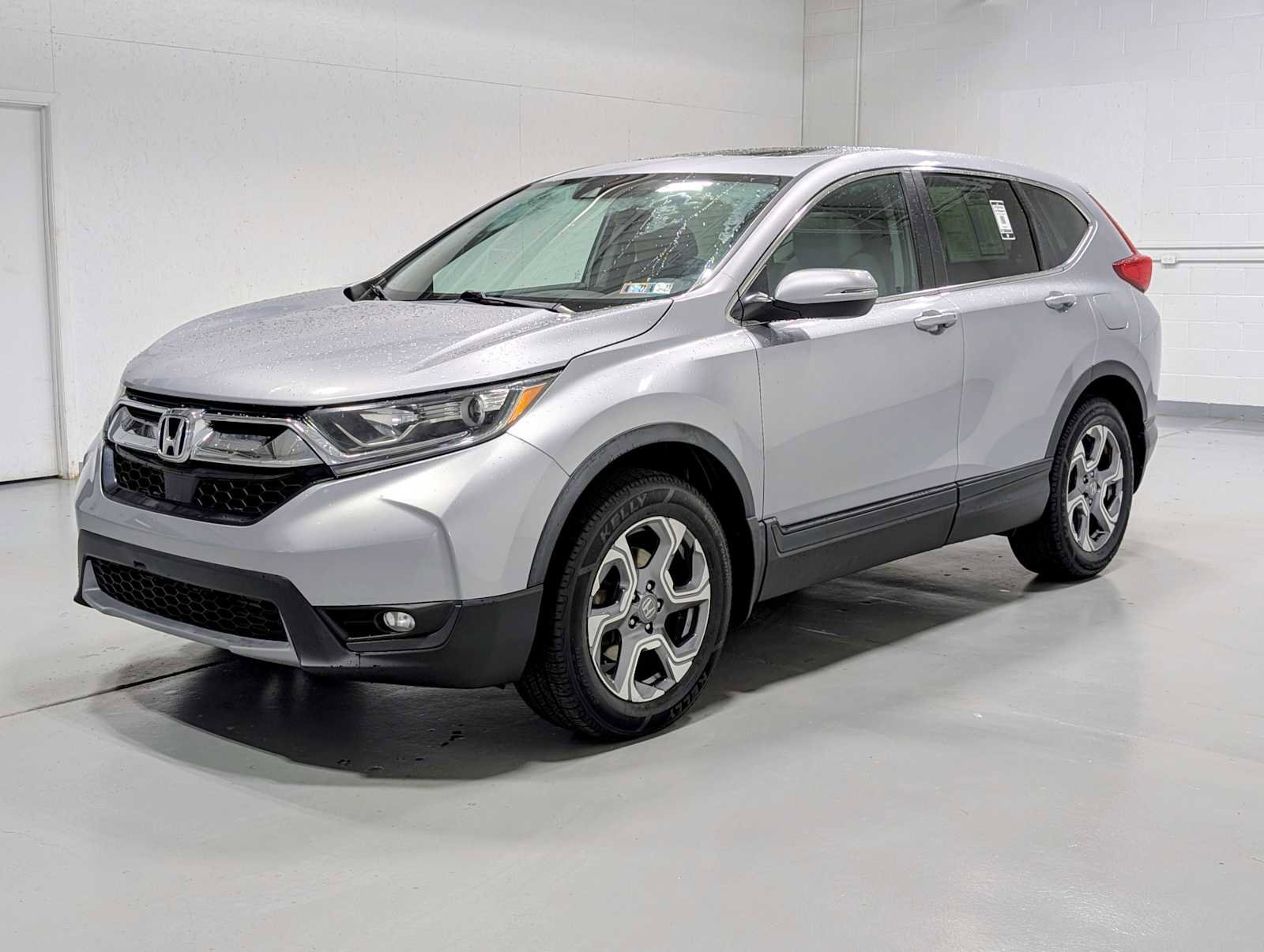 Used 2018 Honda CR-V EX image 1
