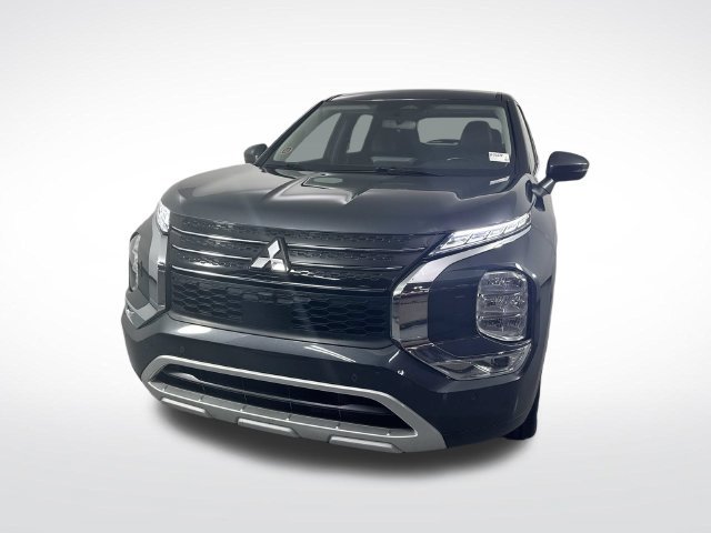 Used 2024 Mitsubishi Outlander SE AWD/4WD image 23
