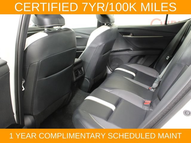 Used 2025 Toyota Camry SE FWD image 13
