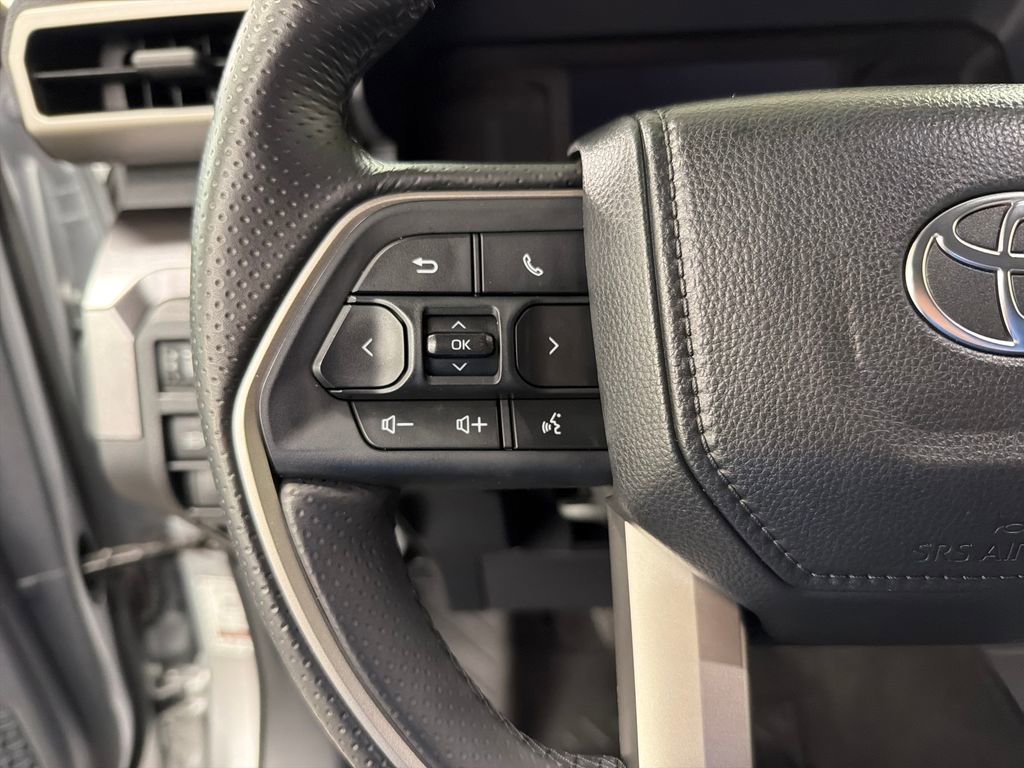 Used 2025 Toyota 4Runner SR5 image 20