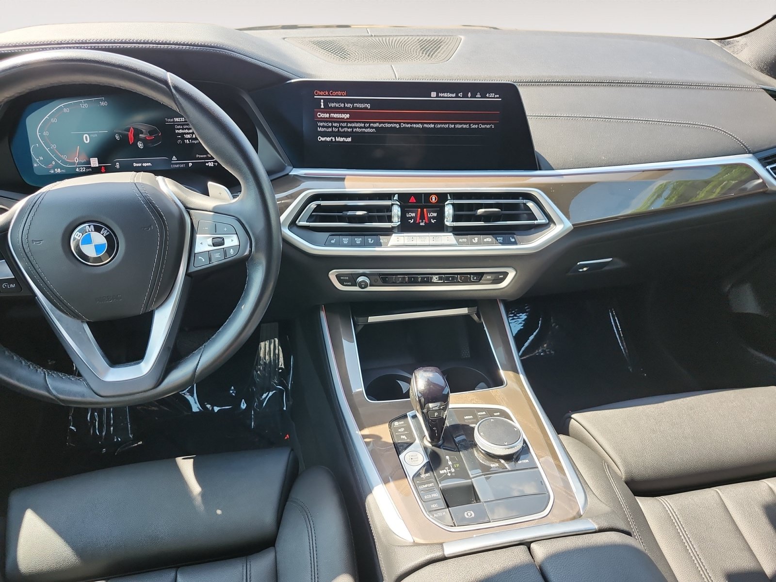 Used 2022 BMW X5 xDrive40i w/ Premium Package AWD/4WD image 11