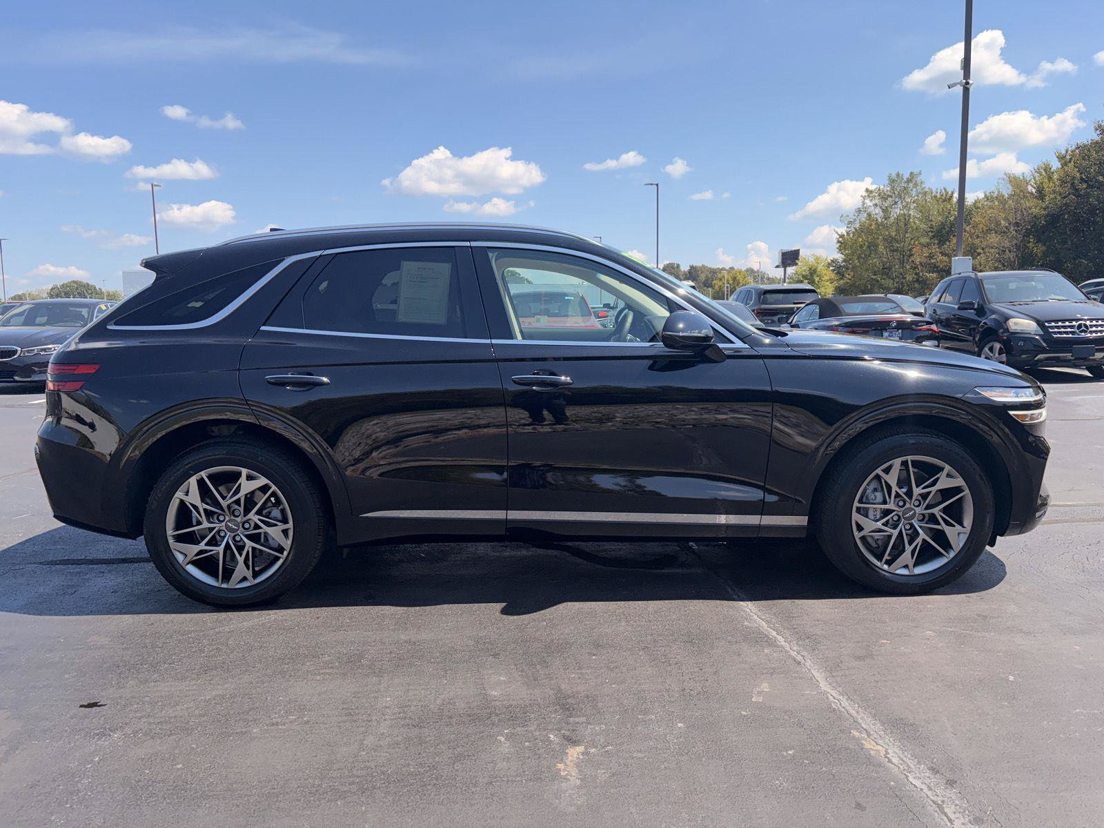Used 2024 Genesis GV70 2.5T w/ Advanced Package AWD/4WD image 6