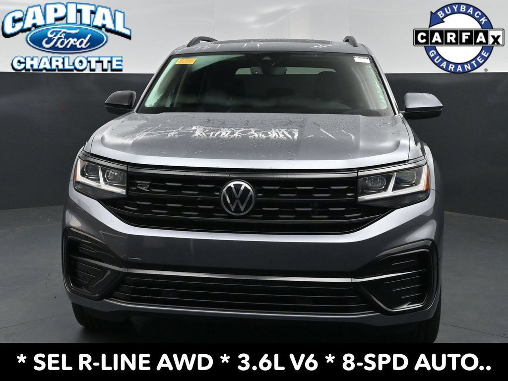 Used 2022 Volkswagen Atlas SEL R-Line AWD/4WD image 2