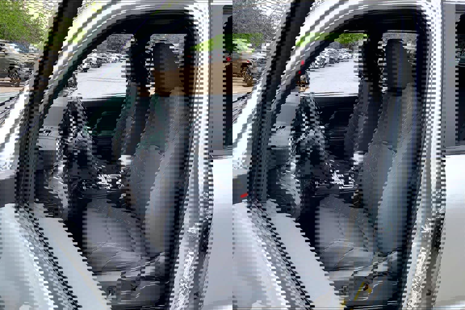 Used 2025 Toyota Tacoma SR5 image 8