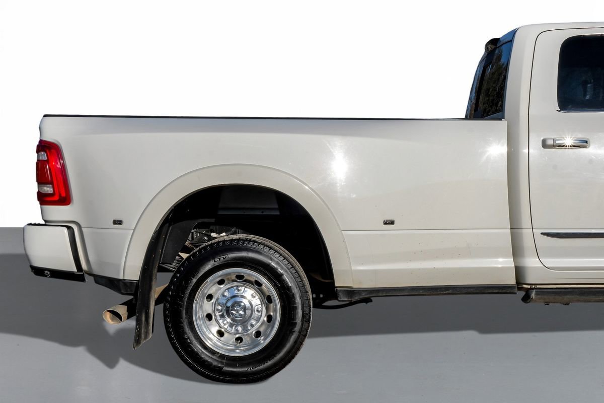 Used 2022 RAM 3500 Limited image 6
