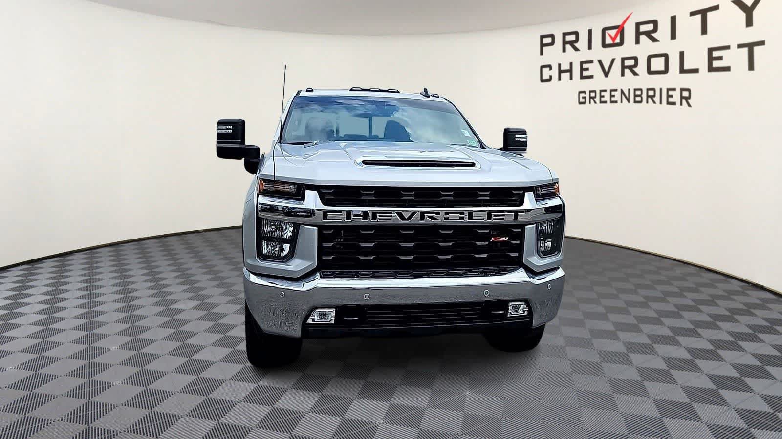 Used 2023 Chevrolet Silverado 3500 LT w/ All Star Edition AWD/4WD image 3