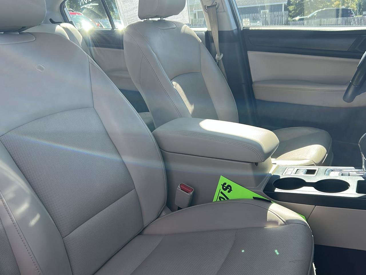Used 2016 Subaru Legacy 3.6R Limited AWD/4WD image 30