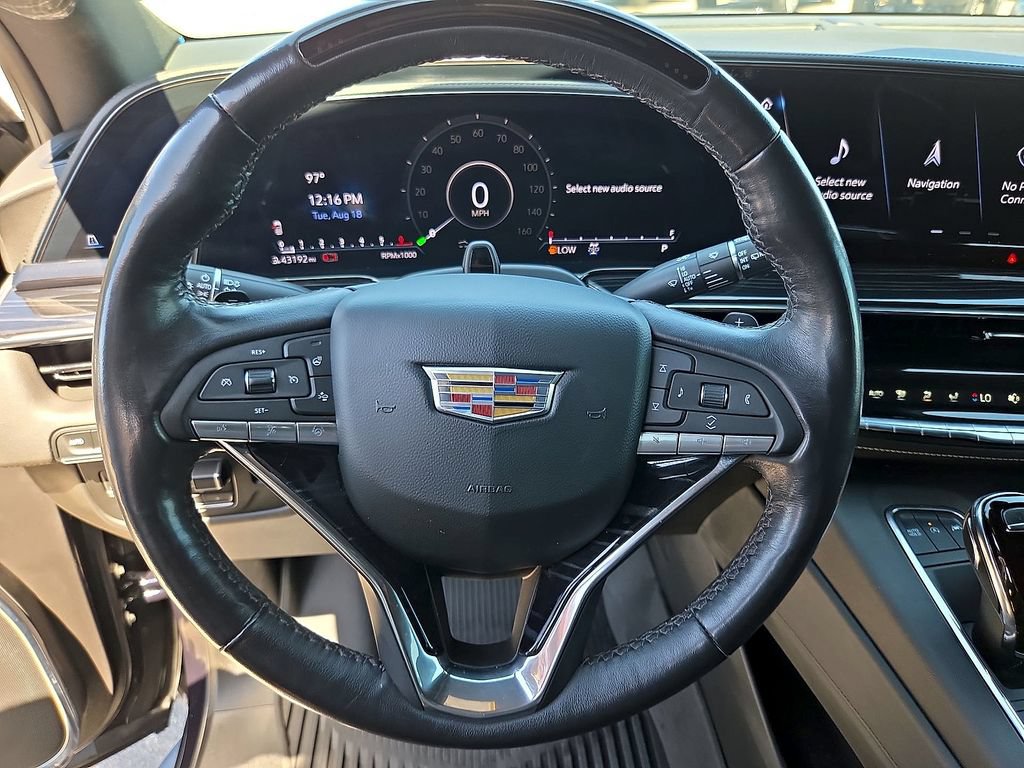 Used 2023 Cadillac Escalade Sport w/ LPO, Floor Liner Package AWD/4WD image 21