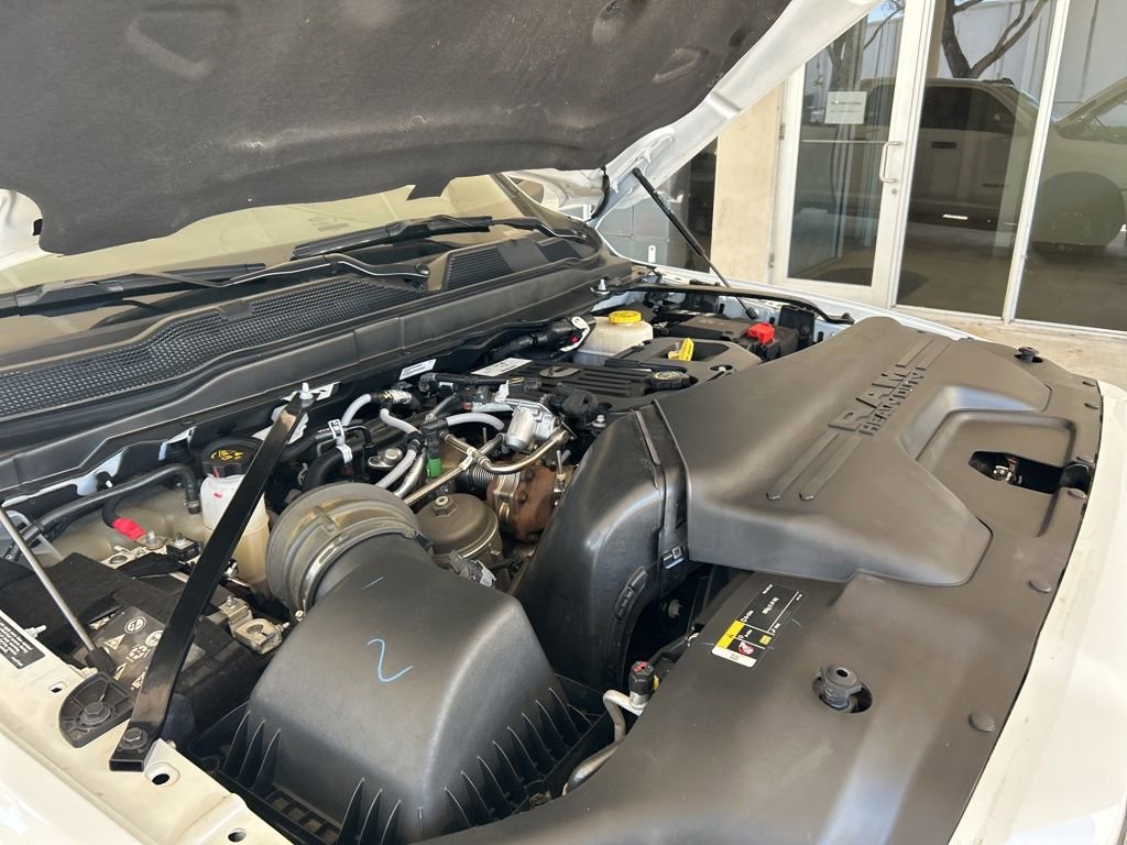 Used 2025 RAM 3500 Big Horn image 11