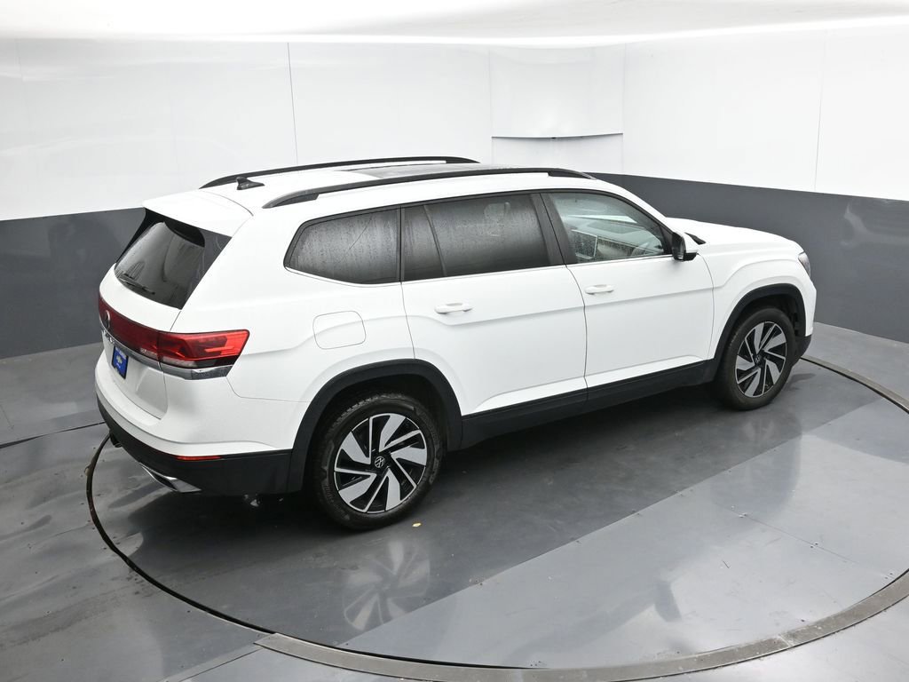 Used 2024 Volkswagen Atlas SE w/ Panoramic Sunroof Package image 51