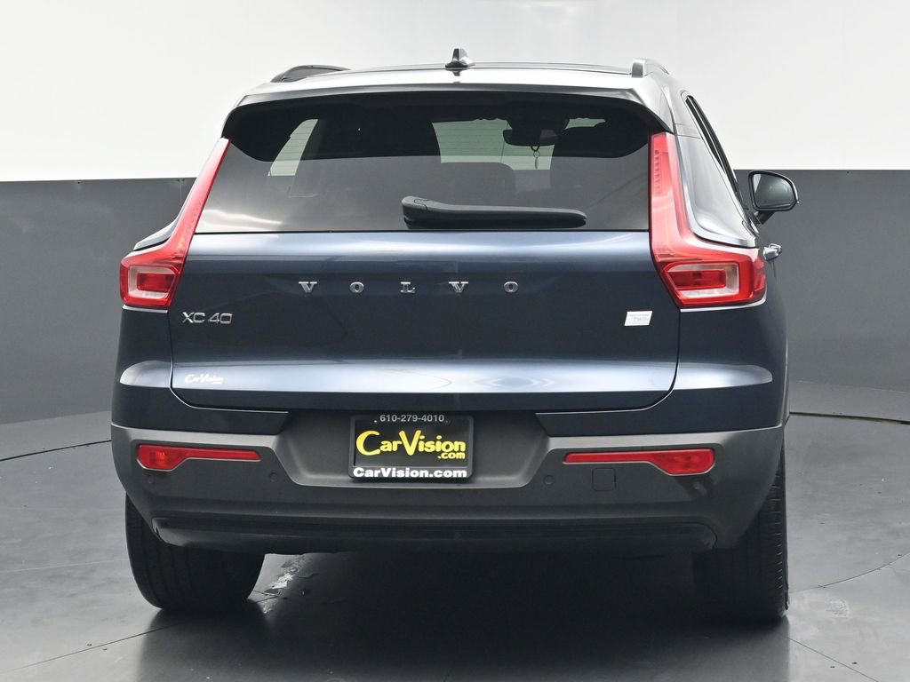 Used 2022 Volvo XC40 P8 Recharge Plus AWD/4WD image 3