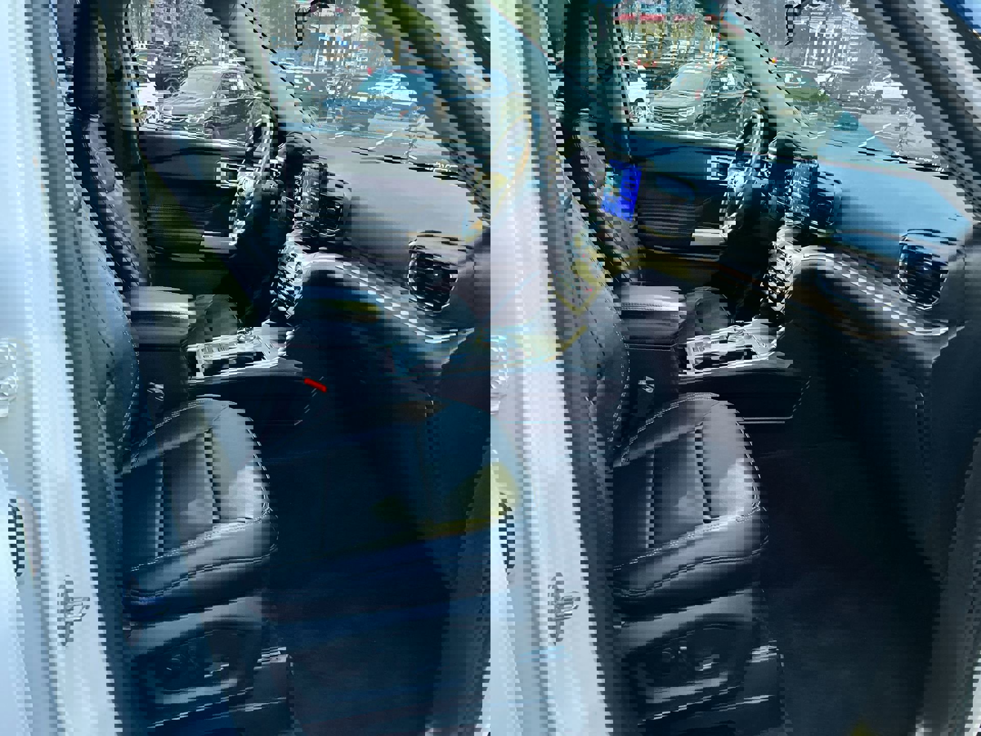 Used 2023 Ford Explorer XLT w/ Equipment Group 202A image 22