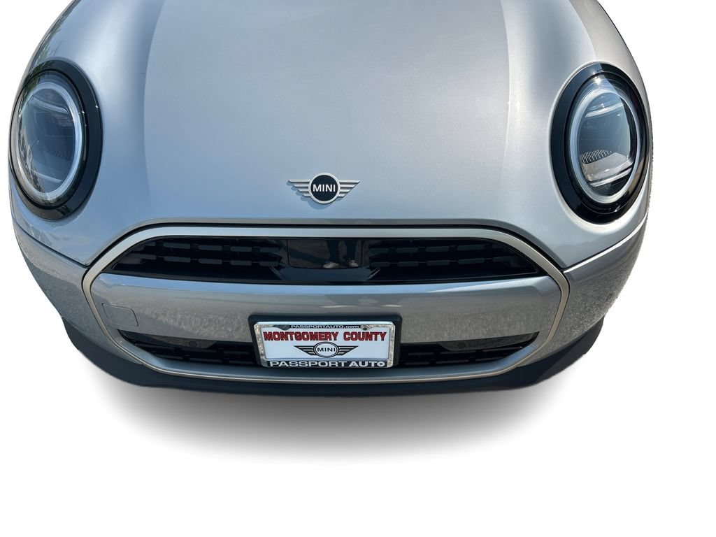Used 2025 MINI Cooper 2-Door Hardtop FWD image 23