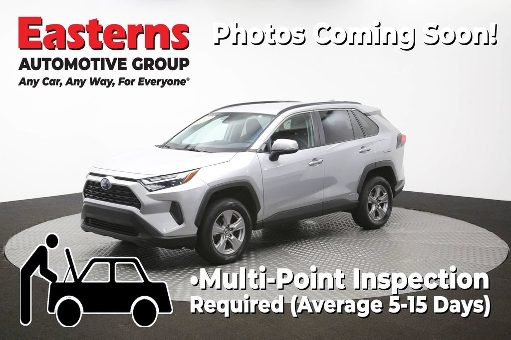 Used 2024 Toyota RAV4 XLE AWD/4WD image 54