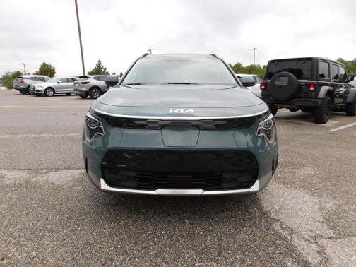 Used 2023 Kia Niro Wind FWD image 3