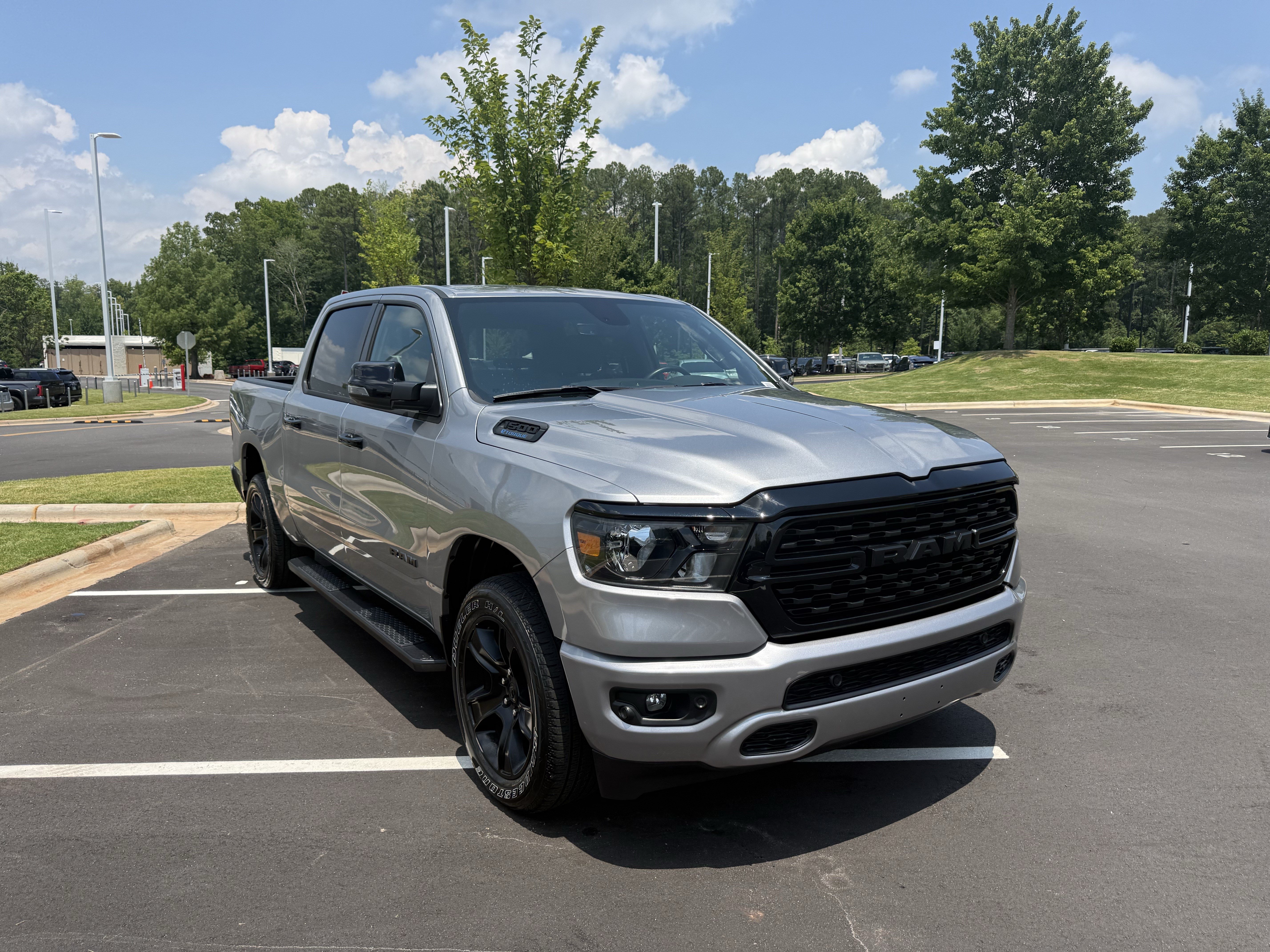 Used 2024 RAM 1500 Big Horn AWD/4WD image 2