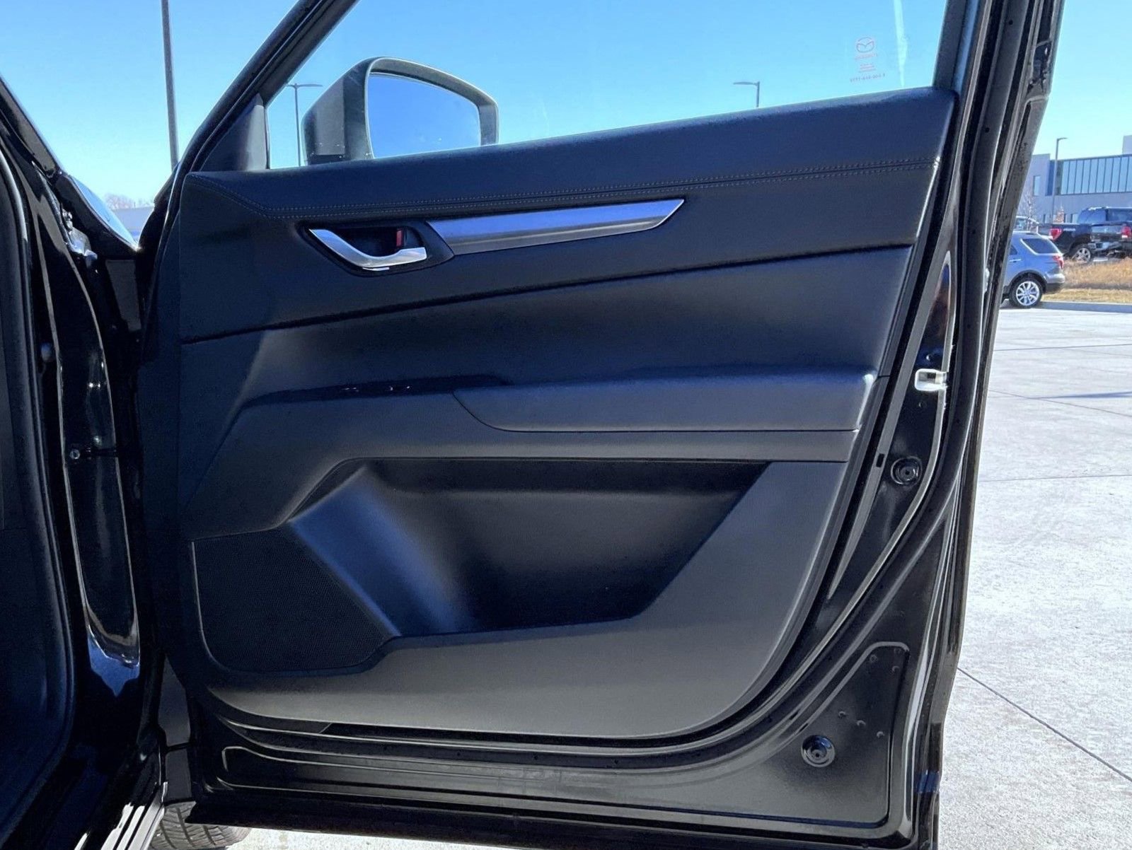 Certified 2025 MAZDA CX-5 AWD 2.5 S w/ Preferred Package image 17