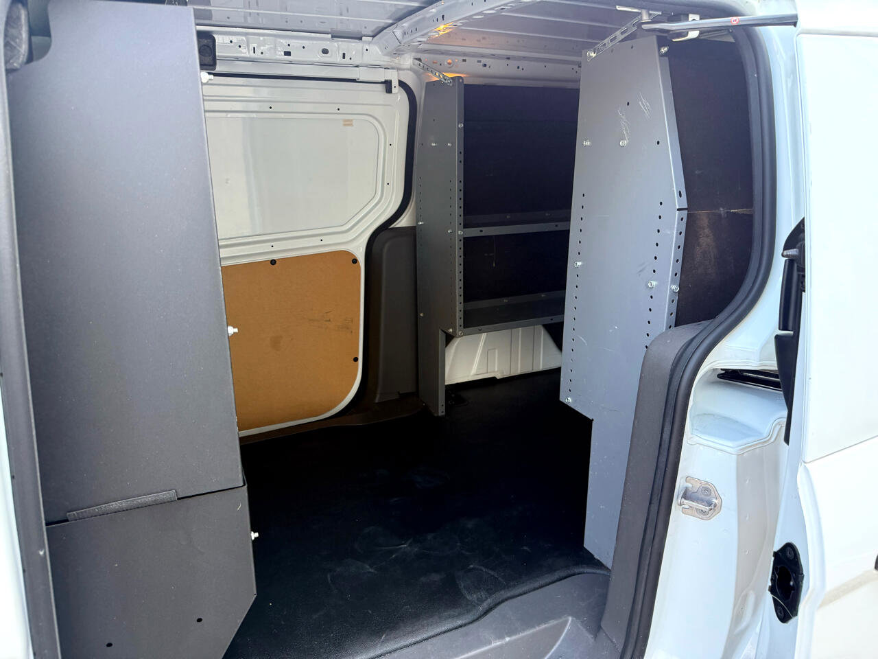Used 2021 Ford Transit Connect XL image 24