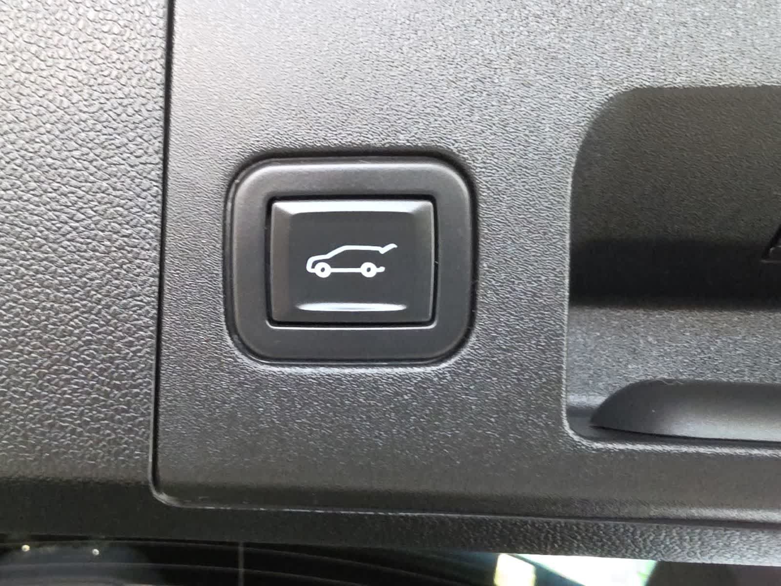 Used 2020 Cadillac XT4 Sport AWD/4WD image 35