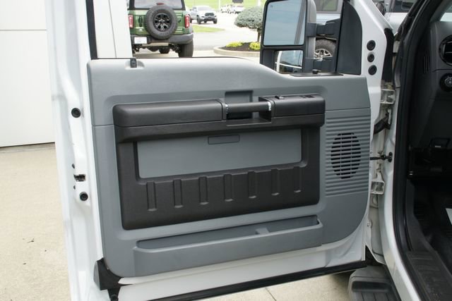 Used 2011 Ford F250 XL w/ PWR Equipment Group image 15