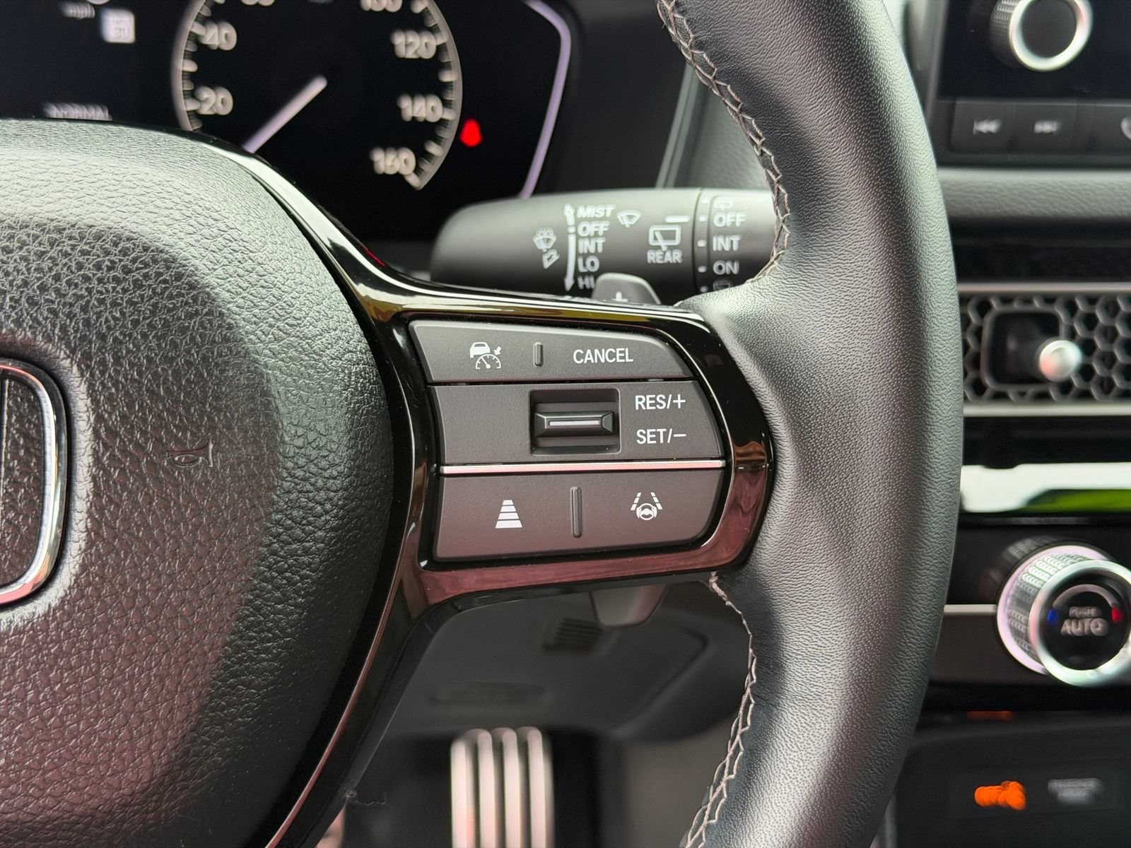 Used 2024 Honda Civic Sport image 16