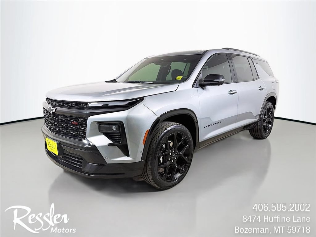 Used 2024 Chevrolet Traverse RS w/ LPO, Floor Liner Package FWD image 1