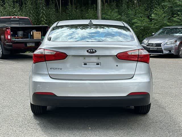 Used 2015 Kia Forte LX FWD image 4