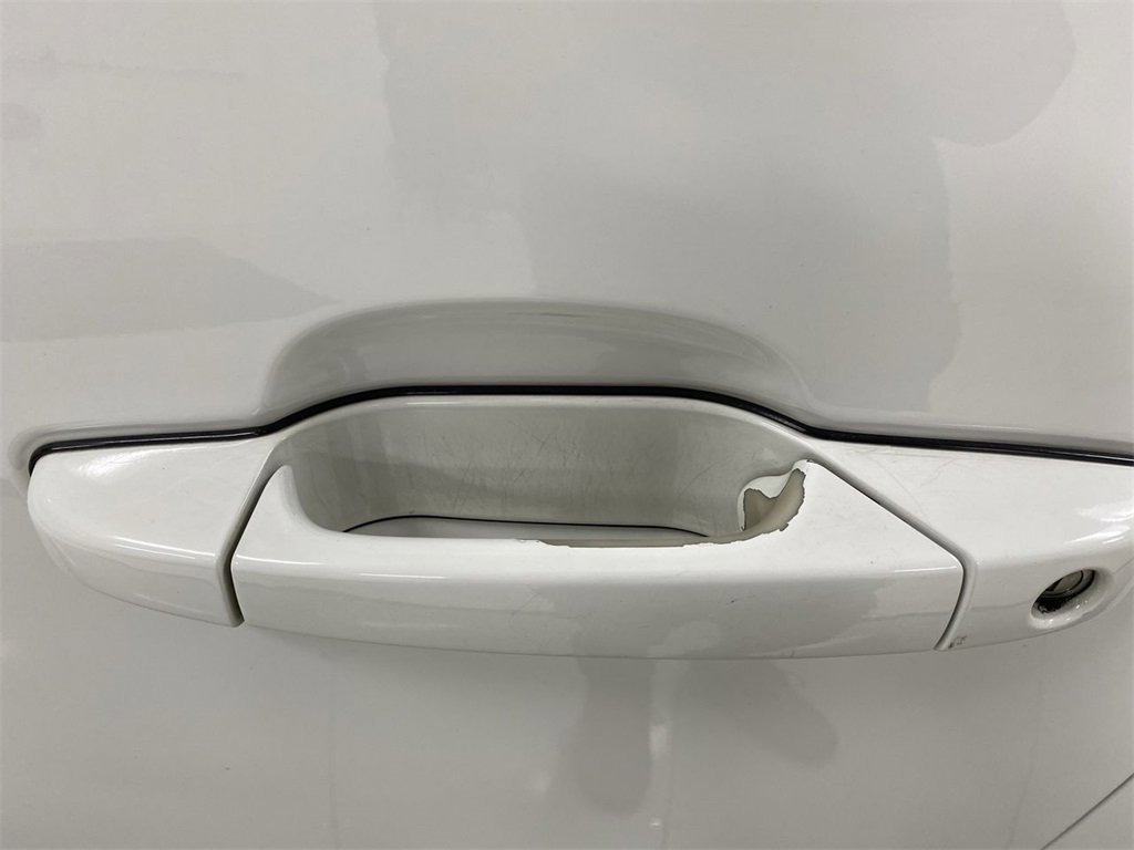 Used 2014 Chevrolet Tahoe LT image 24