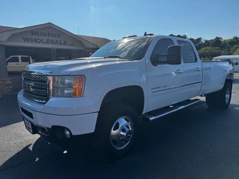 Used 2013 GMC Sierra 3500 Denali image 28