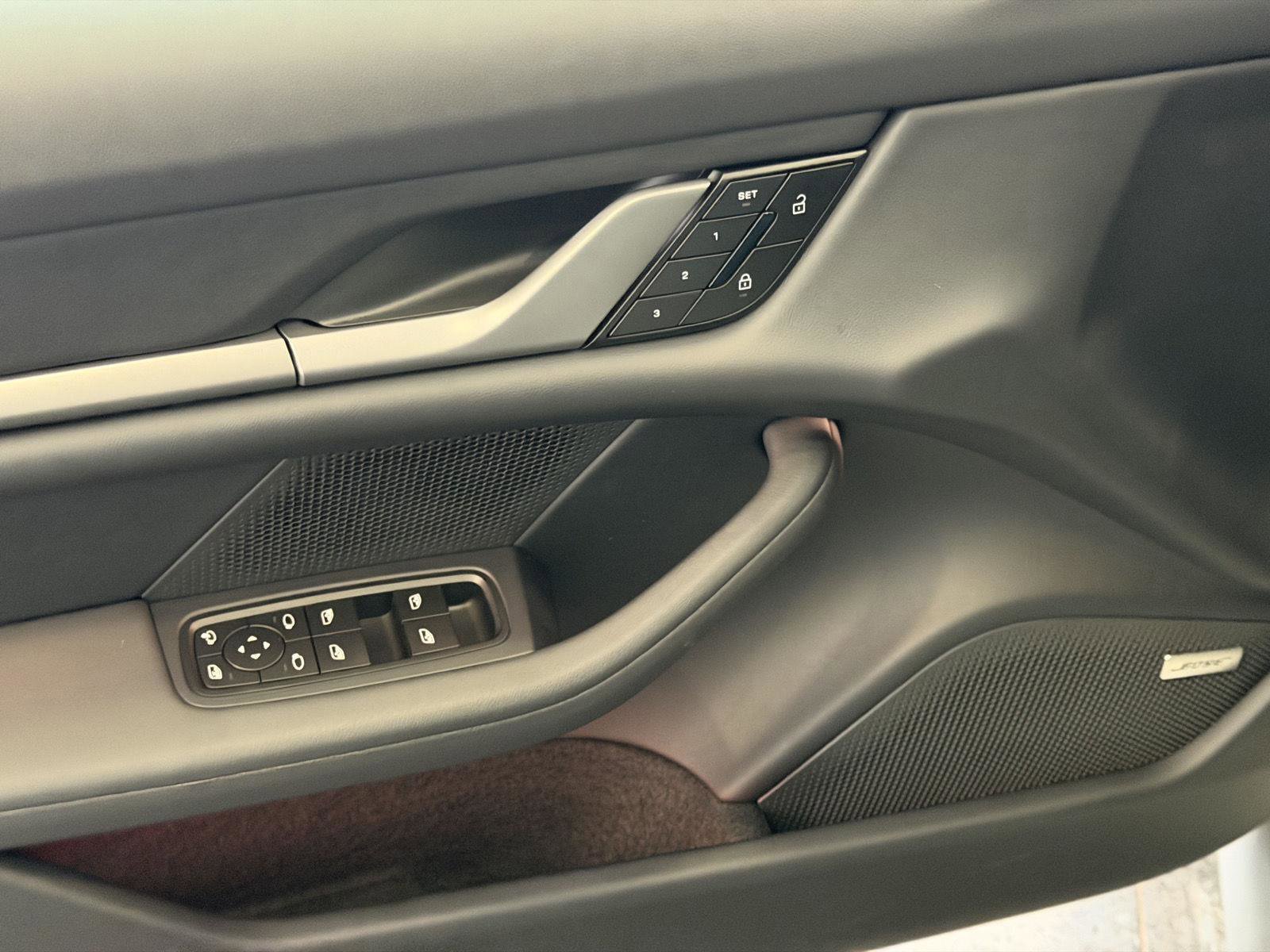 Certified 2025 Porsche Taycan image 14