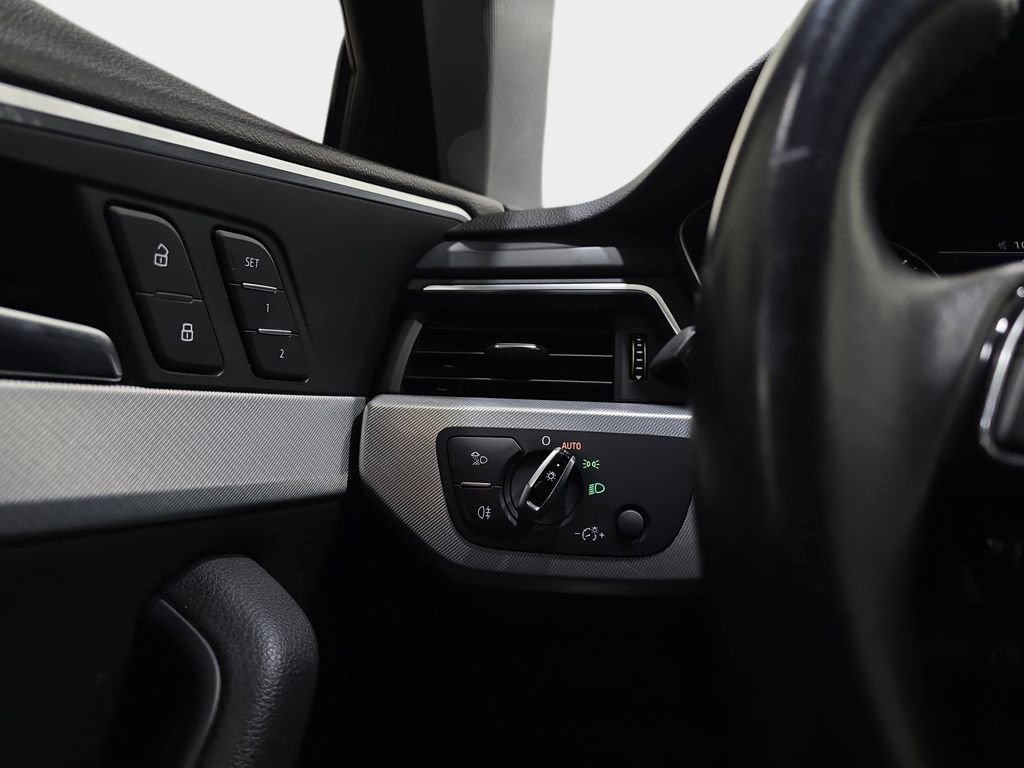 Used 2017 Audi A4 2.0T Premium w/ Convenience Package image 27