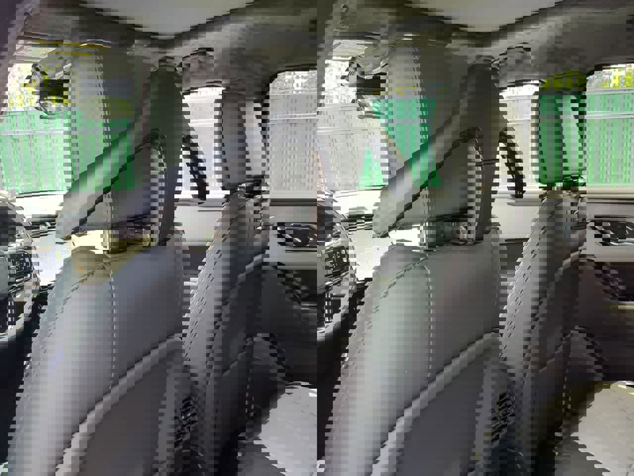 New 2026 Land Rover Range Rover Velar Autobiography image 18