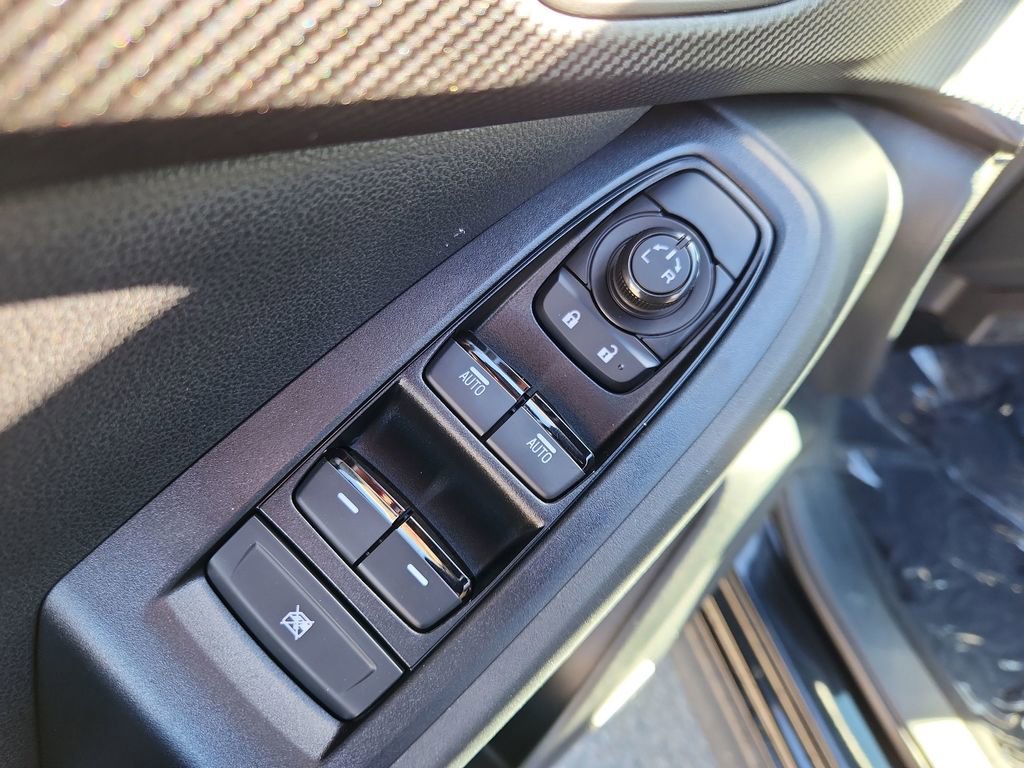 Used 2025 Subaru Crosstrek 2.5i Wilderness image 12