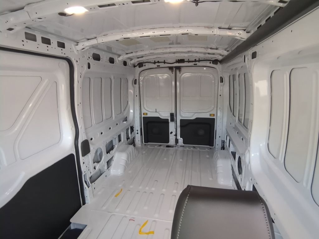 New 2025 Ford Transit 350 148 Medium Roof RWD image 9