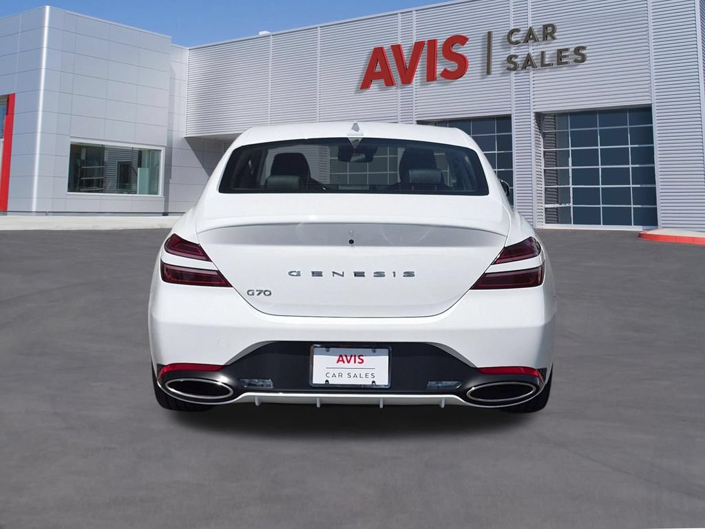 Used 2025 Genesis G70 2.5T RWD image 7