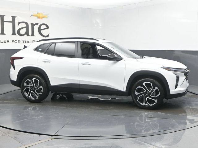 New 2026 Chevrolet Trax RS w/ Sunroof Package