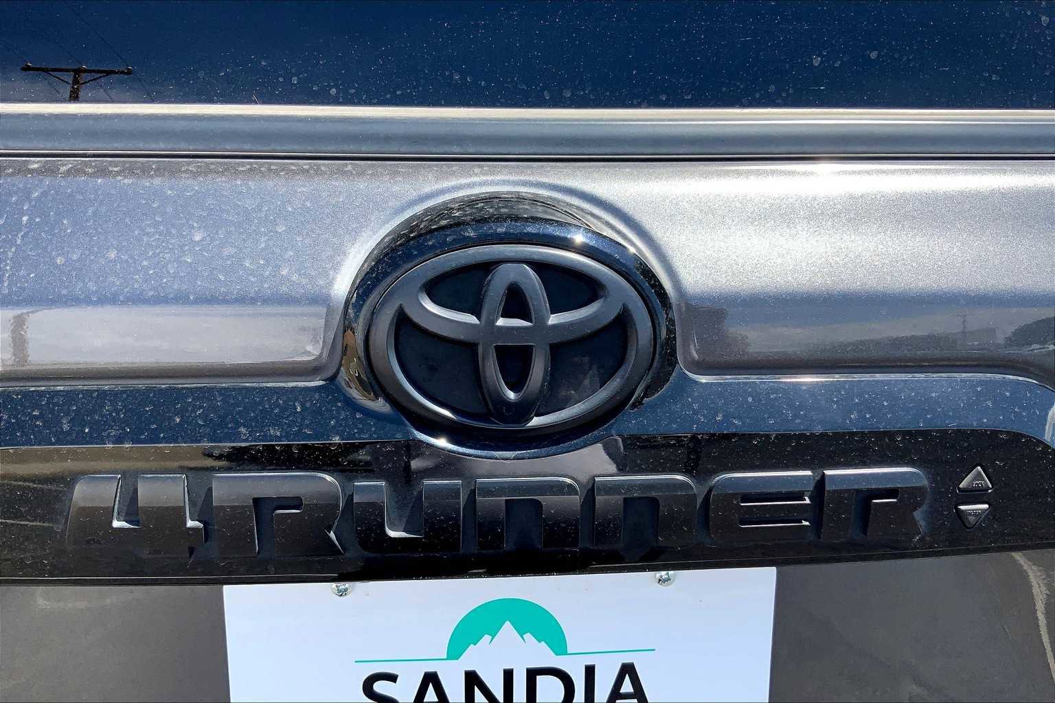 Certified 2021 Toyota 4Runner Nightshade image 32