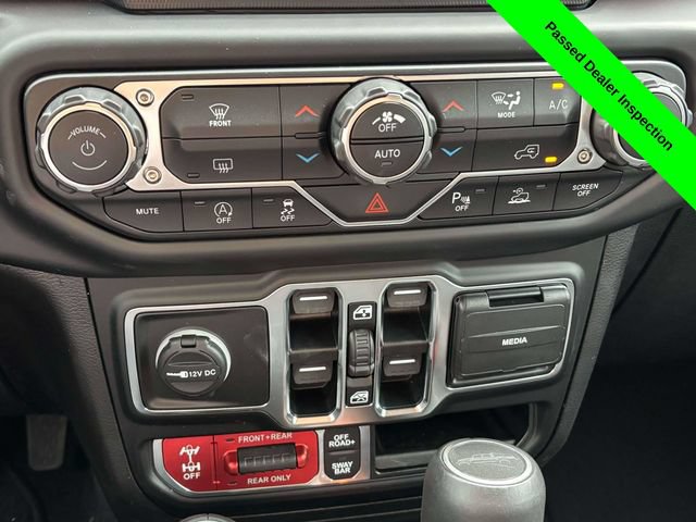 Used 2020 Jeep Gladiator Rubicon AWD/4WD image 17