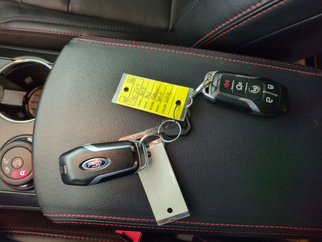 Used 2017 Ford Explorer Sport w/ Equipment Group 401A AWD/4WD image 29