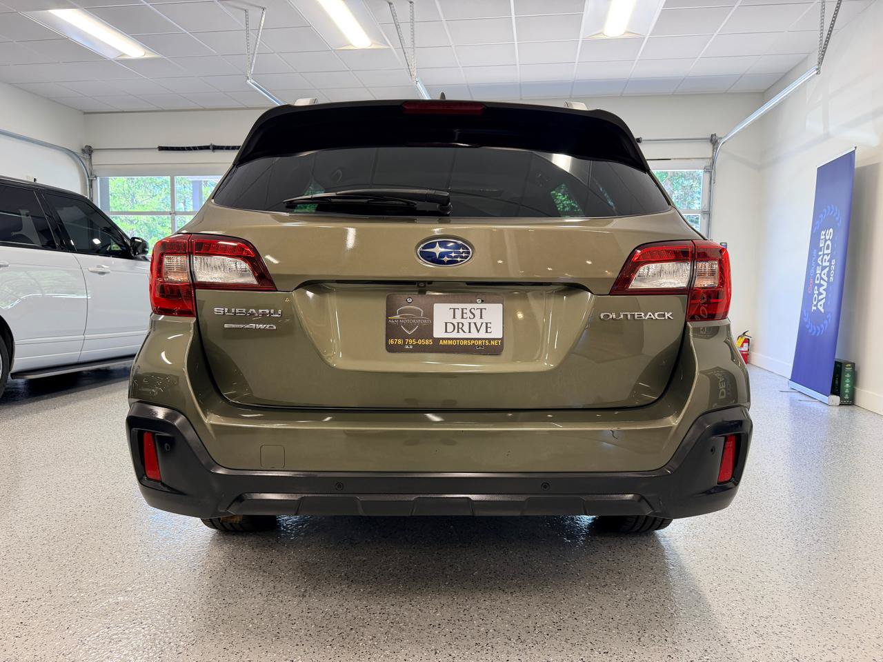 Used 2018 Subaru Outback 2.5i Limited AWD/4WD image 7